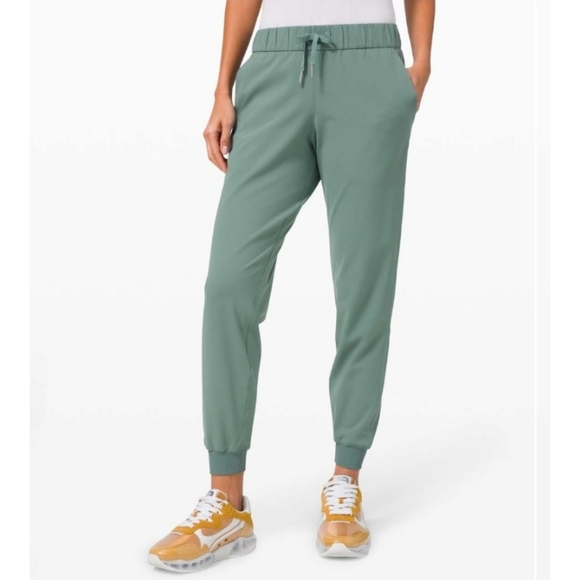 lululemon athletica Pants - LULULEMON On the Fly Jogger *Luxtreme